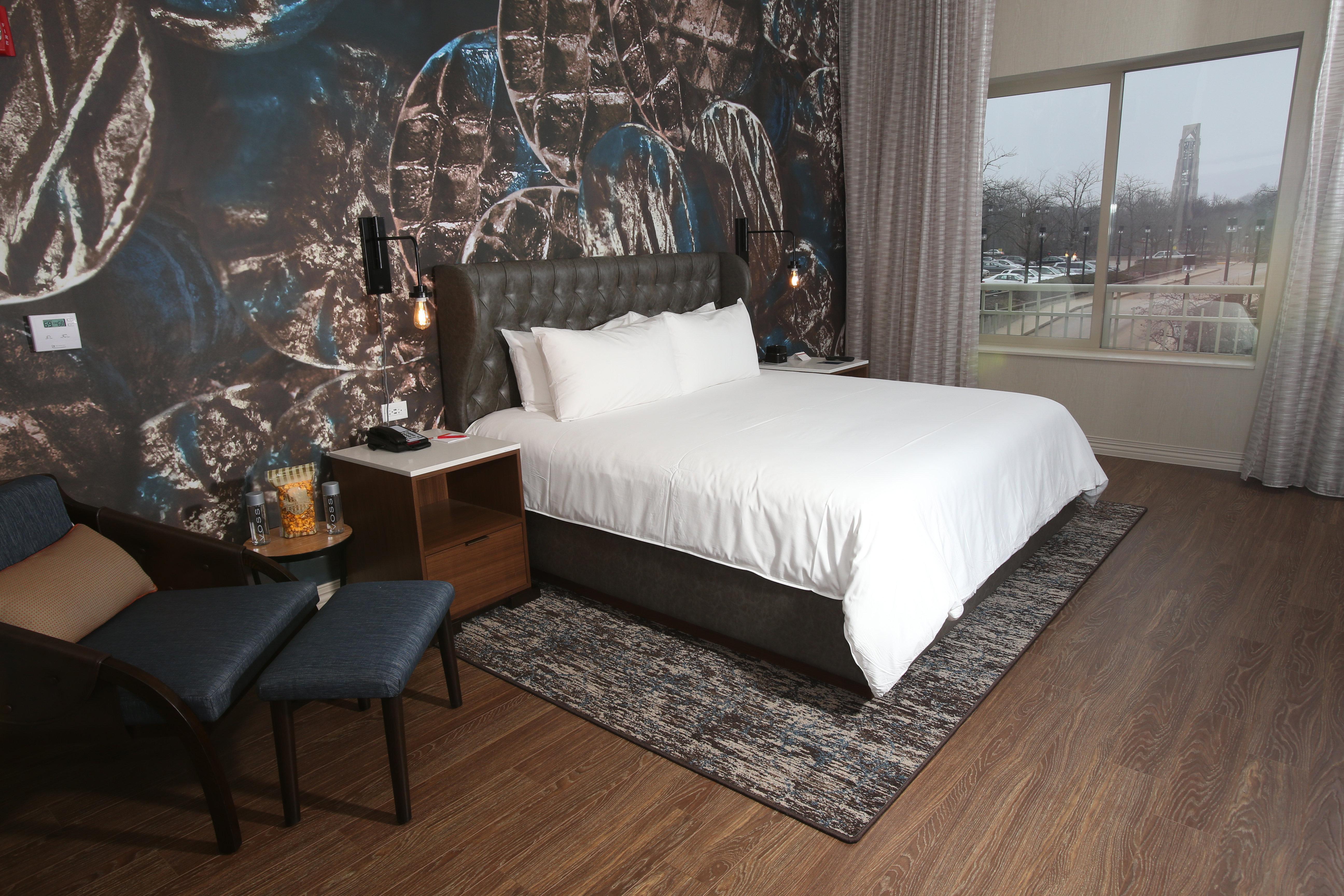 Hotel Indigo Naperville Riverwalk By Ihg Экстерьер фото
