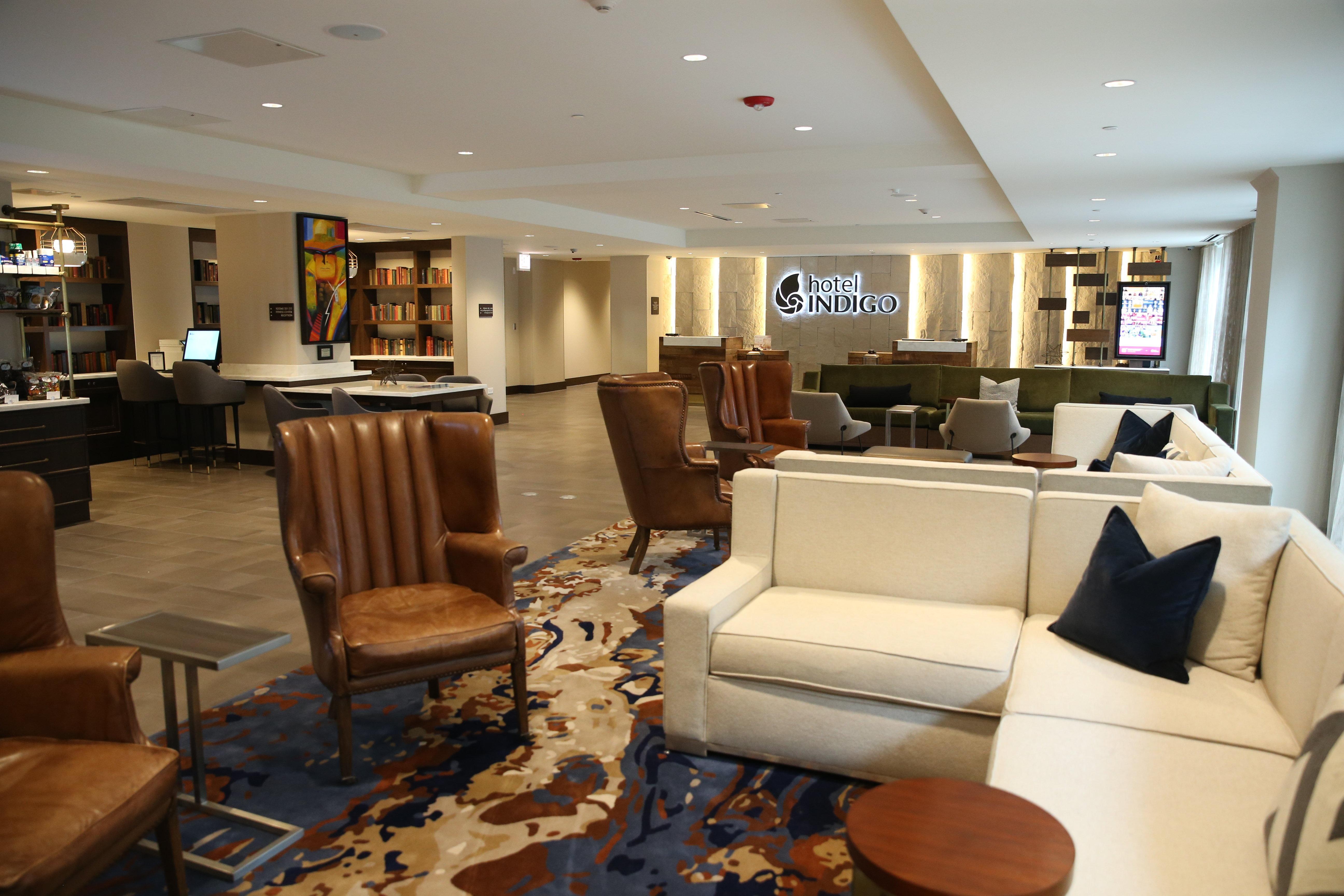 Hotel Indigo Naperville Riverwalk By Ihg Экстерьер фото