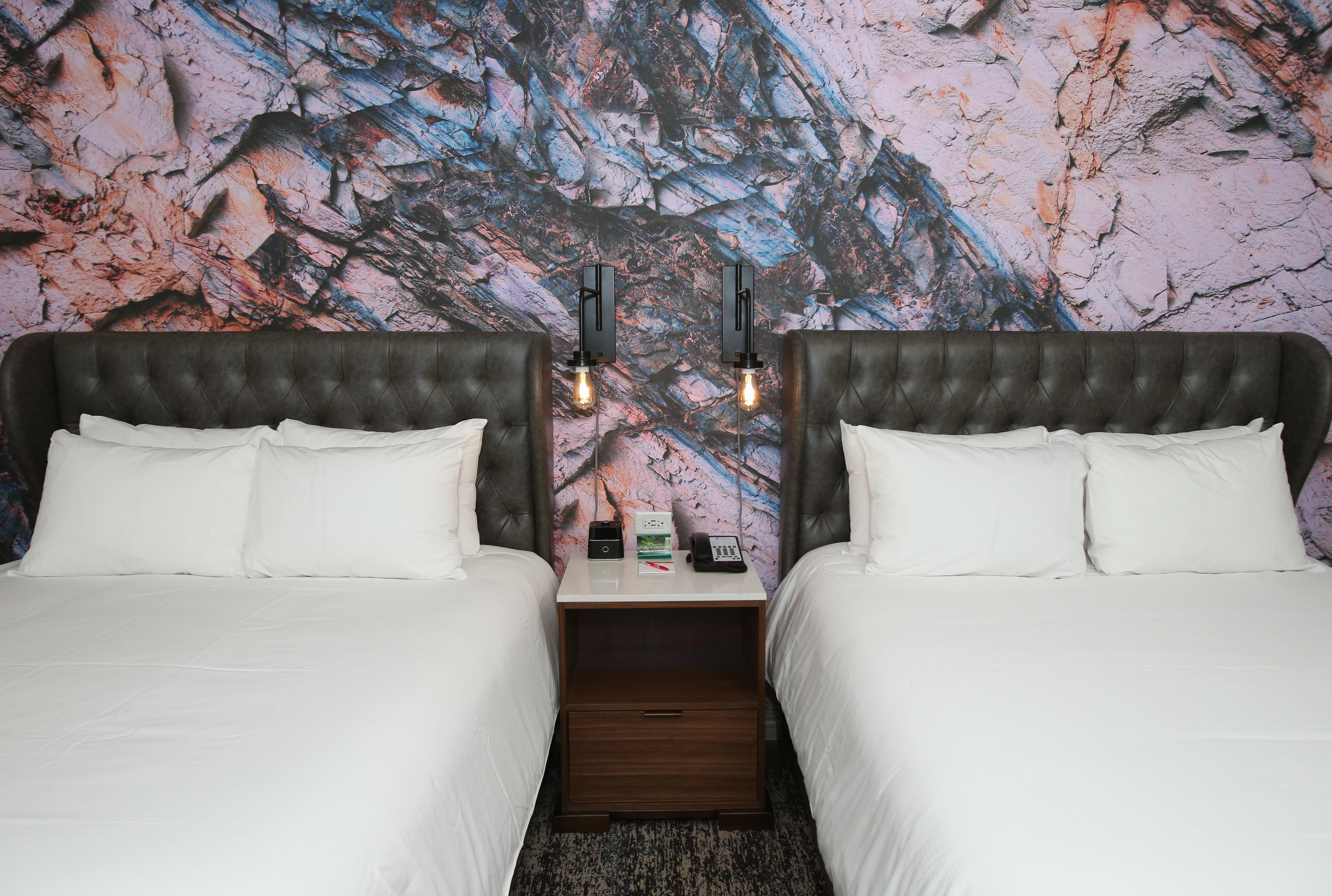 Hotel Indigo Naperville Riverwalk By Ihg Экстерьер фото