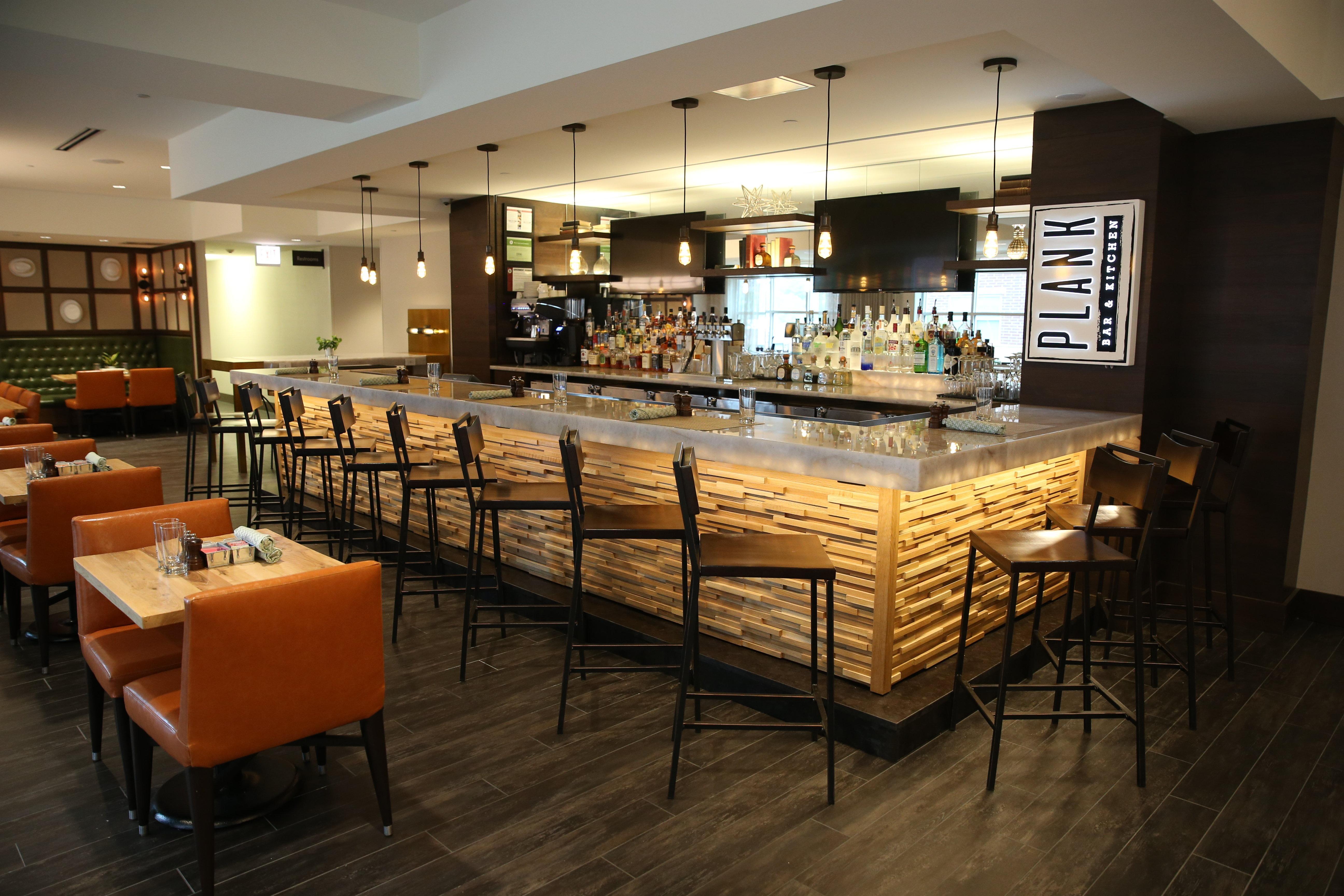 Hotel Indigo Naperville Riverwalk By Ihg Экстерьер фото