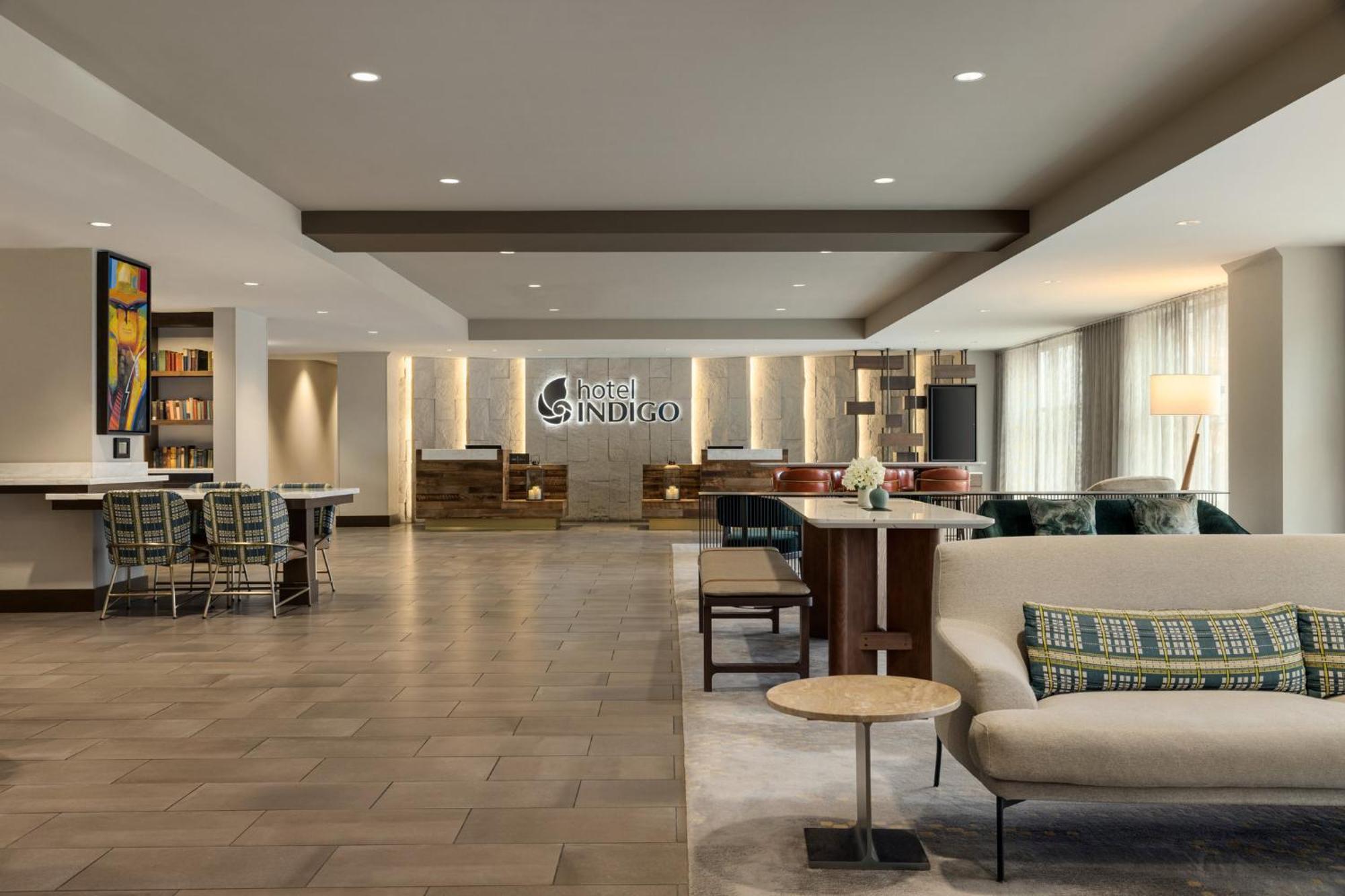 Hotel Indigo Naperville Riverwalk By Ihg Экстерьер фото