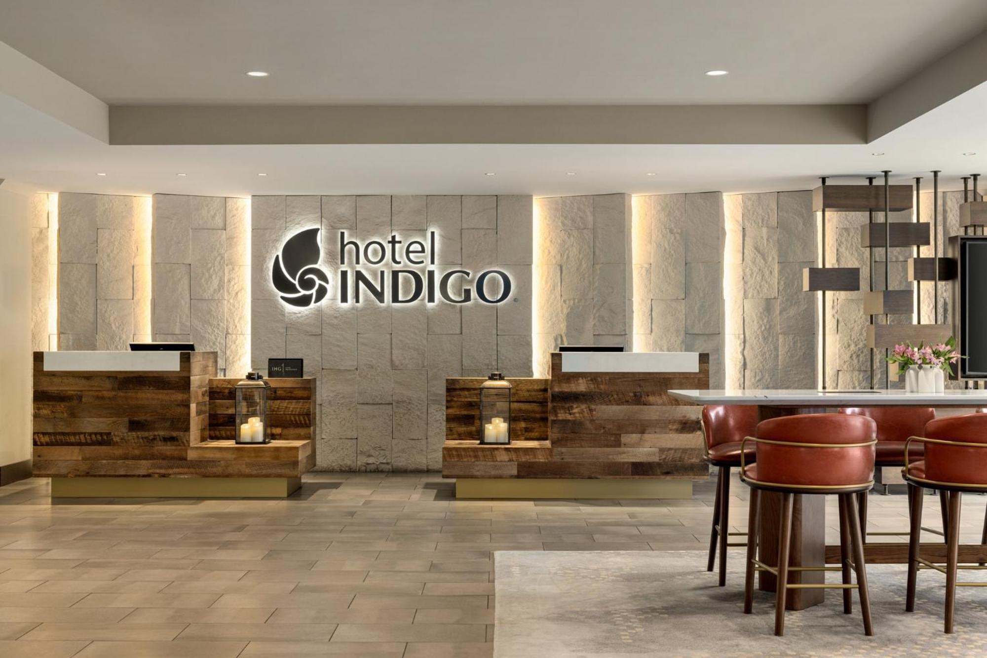 Hotel Indigo Naperville Riverwalk By Ihg Экстерьер фото